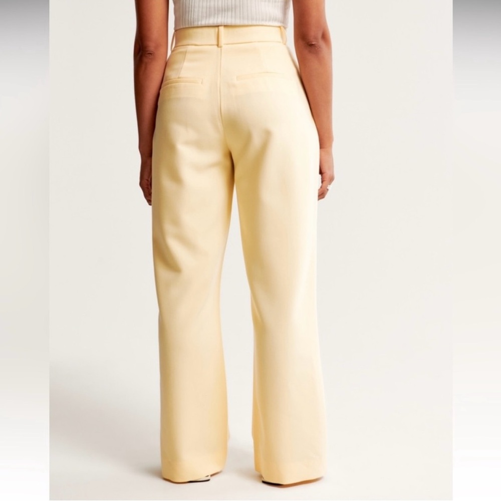 Abercrombie & Fitch Light Yellow Flare Pants